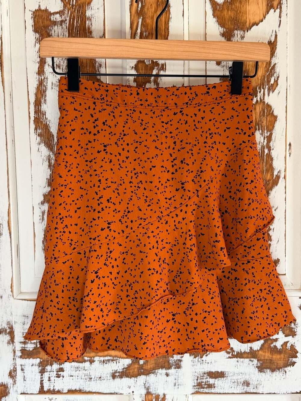 Altar'd State Ruffle Wrap Mini Skirt Size XS Orange Black Speckled Y2K Boho